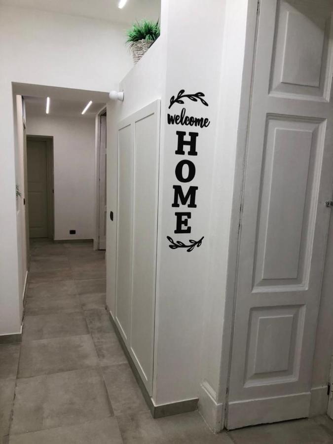 فندق Nadyle House نابولي المظهر الخارجي الصورة