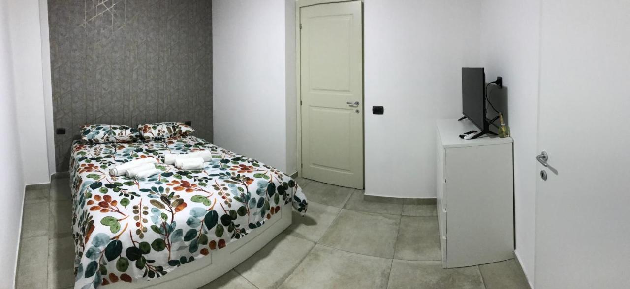 فندق Nadyle House نابولي المظهر الخارجي الصورة