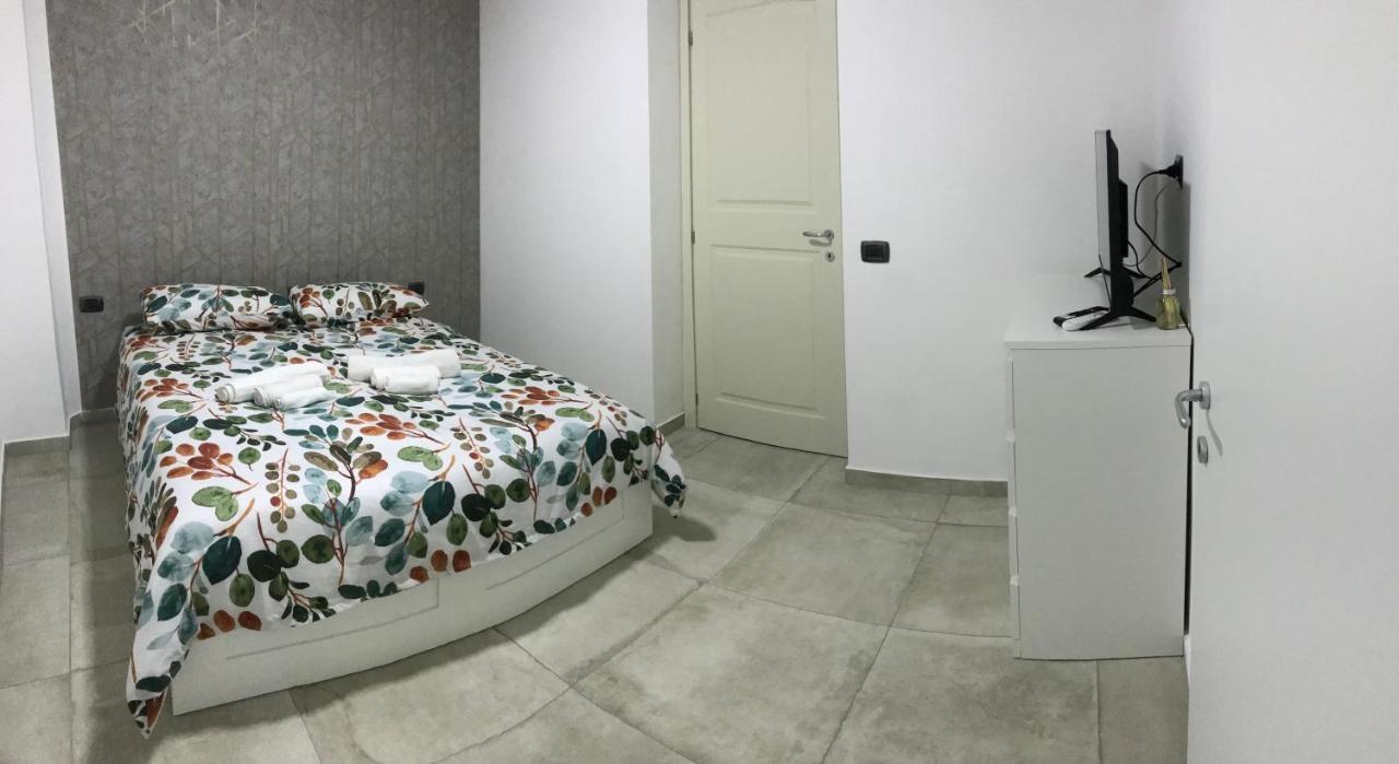 فندق Nadyle House نابولي المظهر الخارجي الصورة