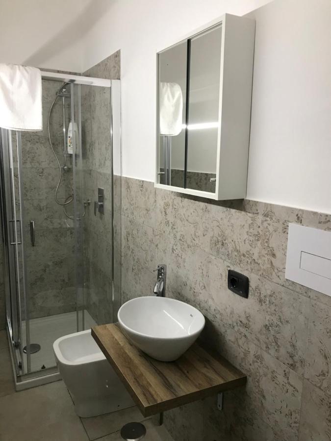 فندق Nadyle House نابولي المظهر الخارجي الصورة